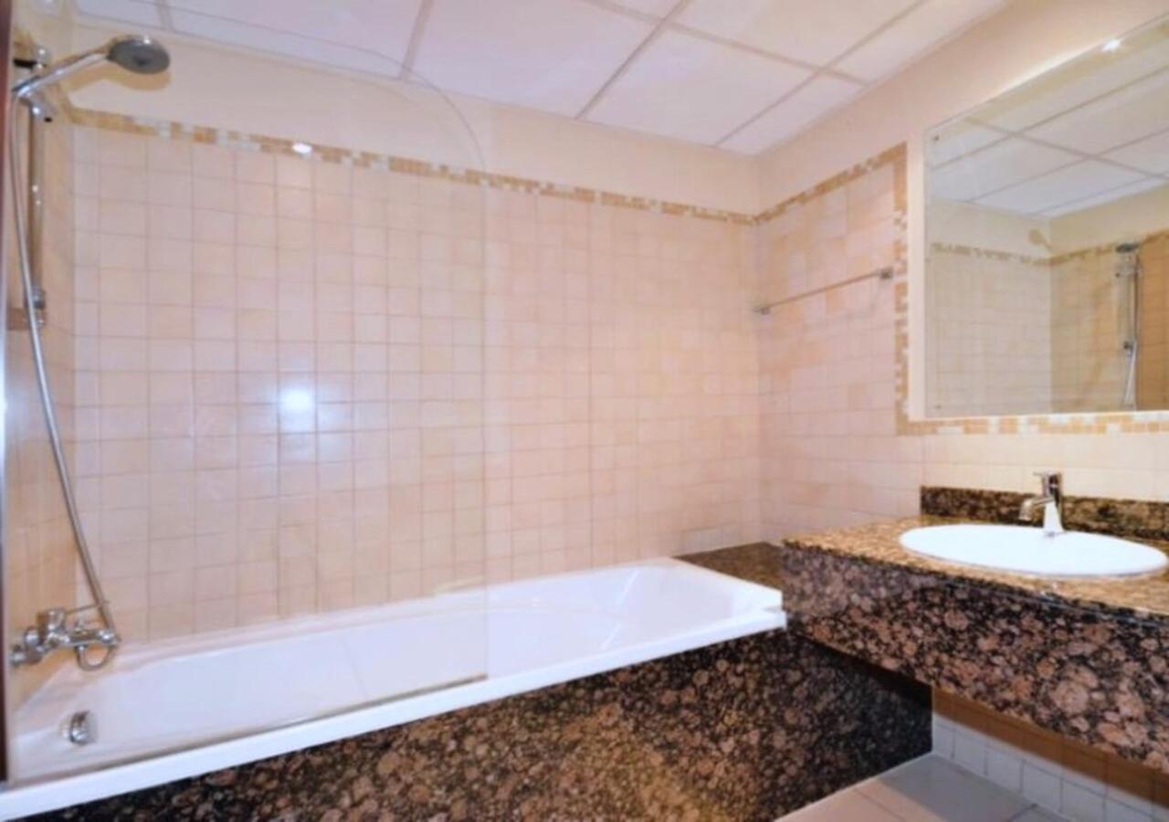Spacious 2 Bedroom With Amazing Marina View Rimal Jbr Apartment *